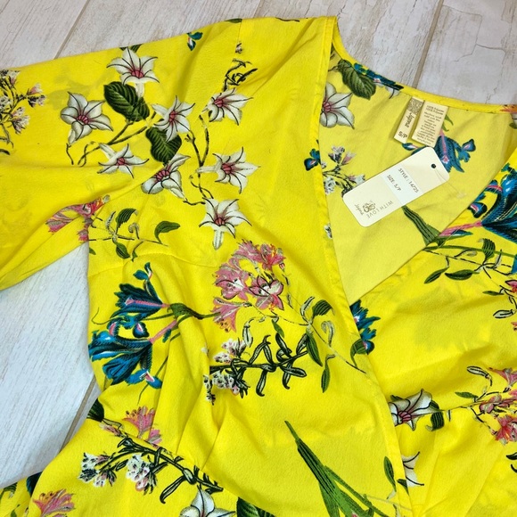 NWT Yellow Floral Wrap Blouse - Picture 2 of 5
